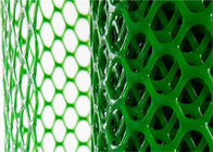 Hexagonal Lubang Plastik Mesh Netting Warna Hijau Perlawanan UV Untuk Peternakan Unggas