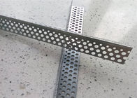 2.5m Panjang Berlubang 0.5mm Metal Corner Beads Untuk Konstruksi Drywall