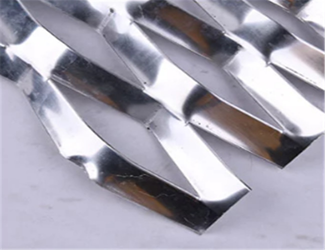 302 Stainless Steel 3.5mm Mesh Kawat Logam Yang Diperluas