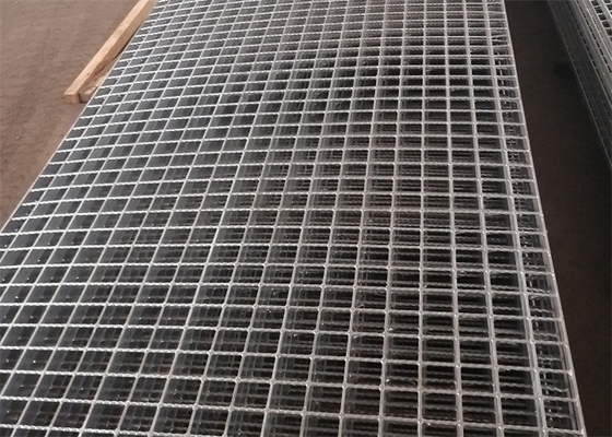 Tekan Welded Hot Dip Galvanized Steel Gratings Panjang 5,8m 6m