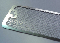 2mm Tebal Hexagonal Perforated Sheet Metal Indah Etsa Grid Gunakan
