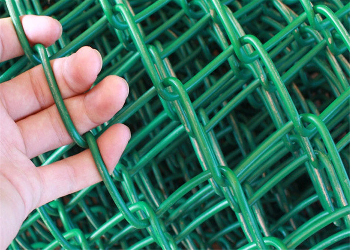 2 Inch * 2 Inch Galvanized Chain Wire Fencing Diamond Hole Green Pvc dilapisi